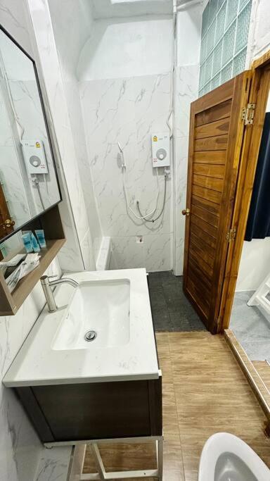 방콕 Megun 10 Duplex 아파트 외부 사진